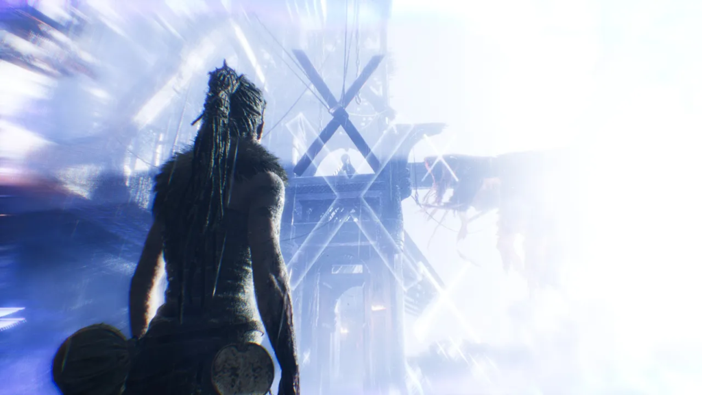 Сенуа из Hellblade смотрит на светлую башню